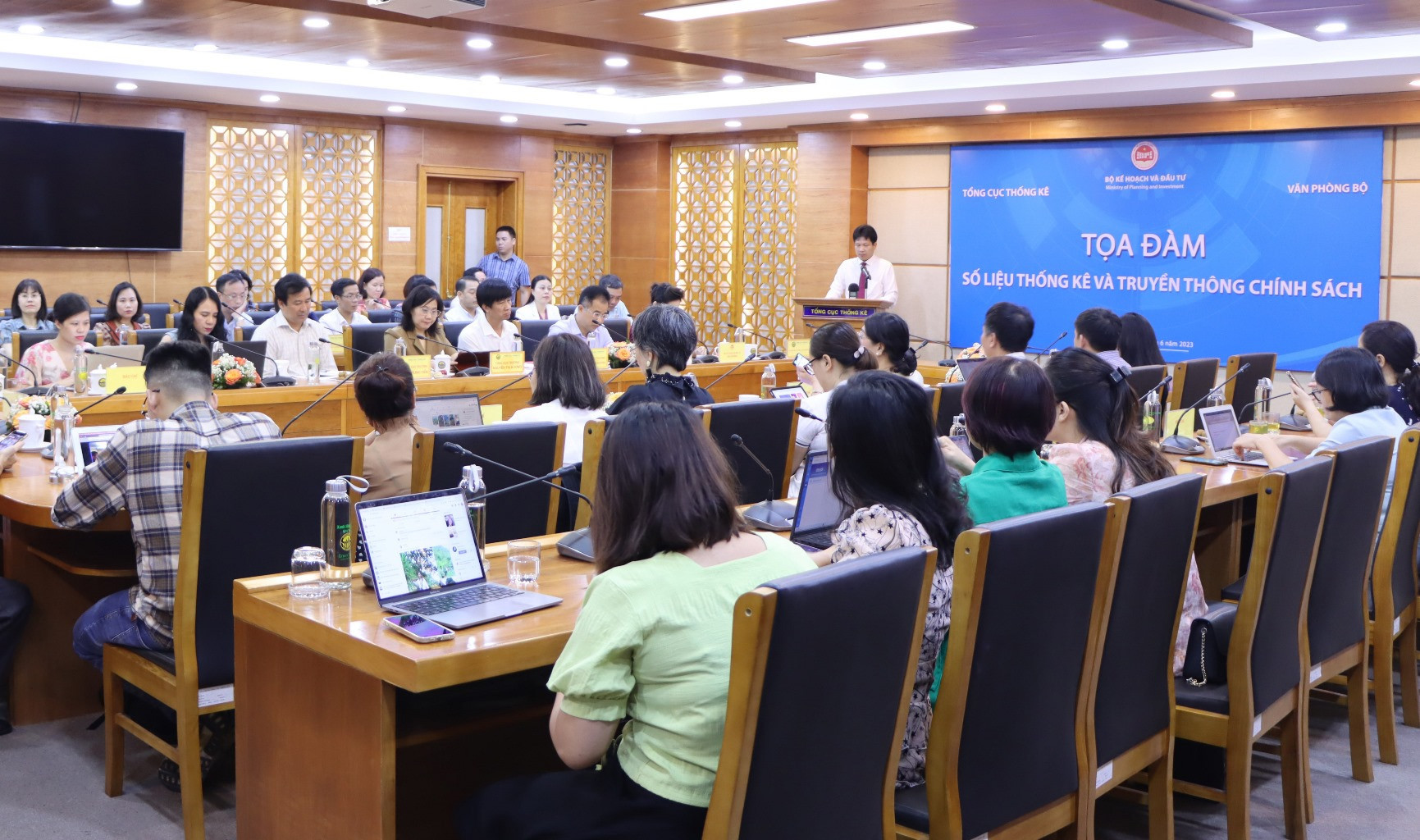 Giá hàng hóa tăng nhưng chỉ số CPI vẫn “đẹp”: Tổng cục Thống kê nói gì?
