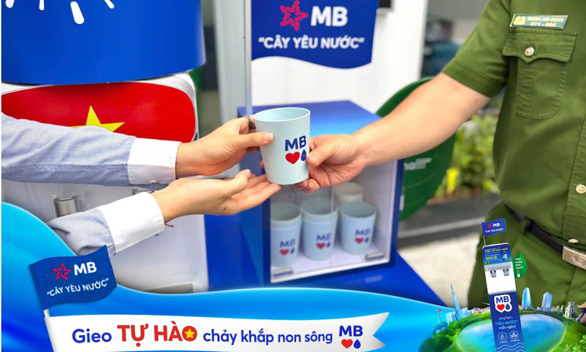 “Cây Yêu Nước” phủ xanh hơn 300 chi nhánh MB: Gieo tự hào chảy khắp non sông